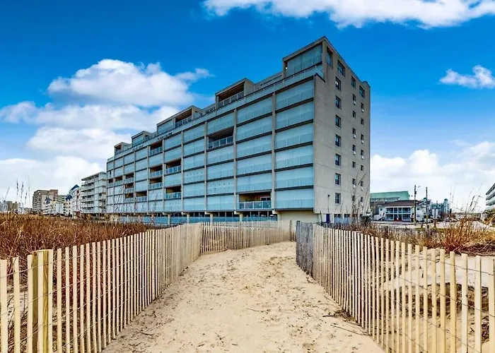 Charming Right On The With Shared Pool Free Wifi Private Washer & Dryer * Ocean City